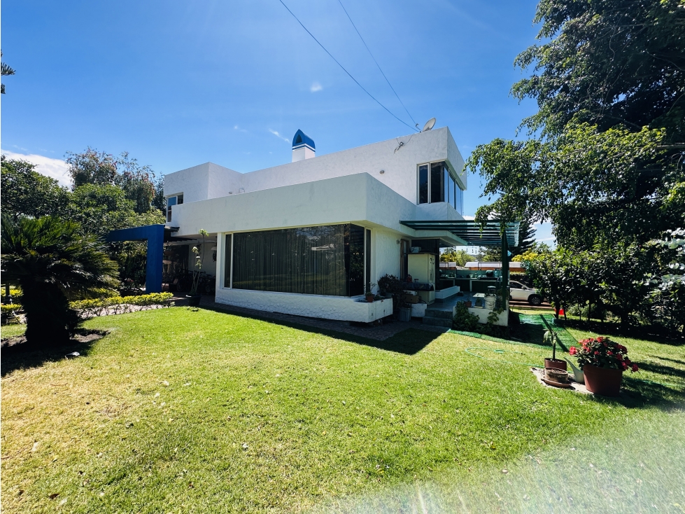 Casa 4 dormitorios +estudio ALQUILER CUMBAYÁ urbaniz privada - 3