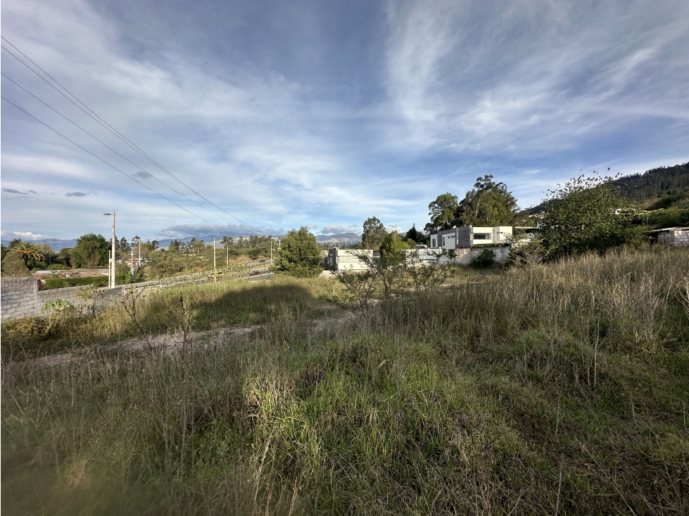 Terreno VENTA Tumbaco junto a ruta viva 2966 m2 - 4