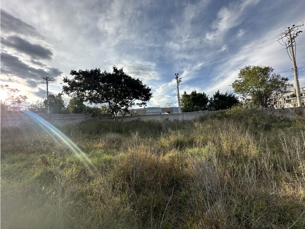 Terreno VENTA Tumbaco junto a ruta viva 2966 m2 - 6