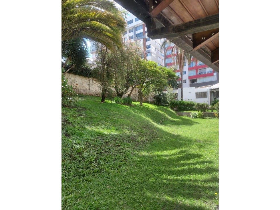 Terreno VENTA 1007 m2 Quito sector Batán Alto - 4