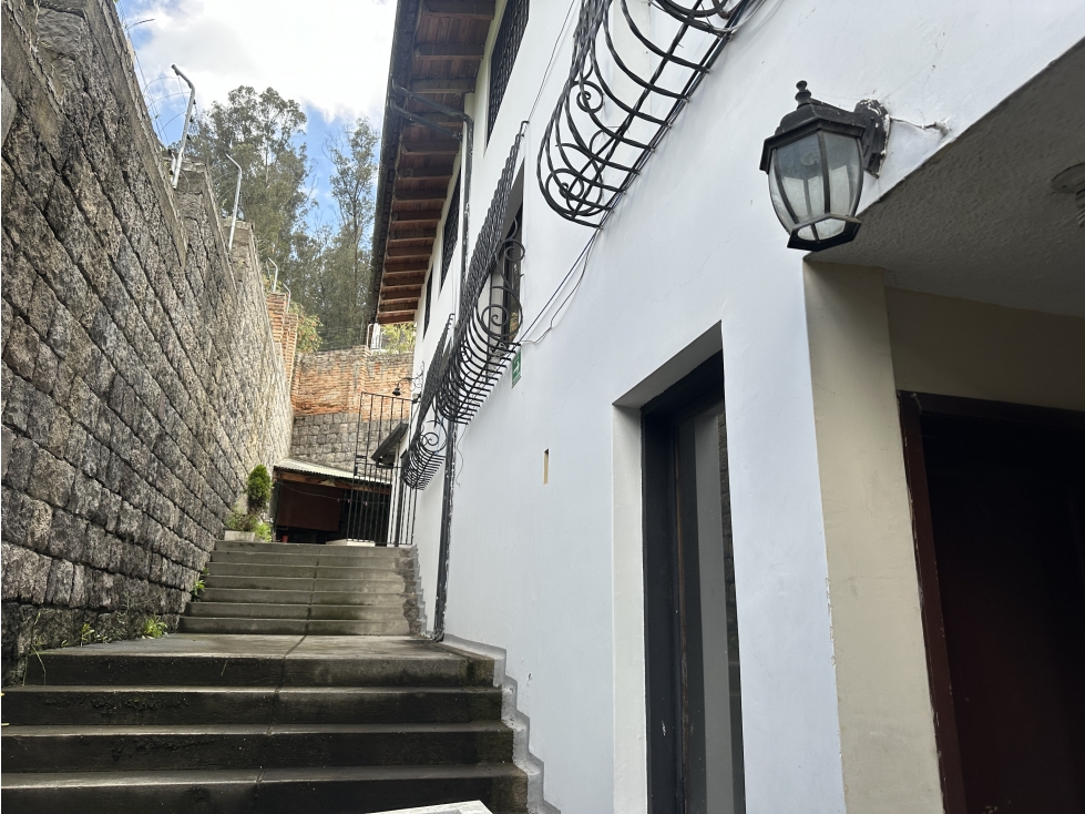 Casa paraOFICINAS VENTA 700m2 Quito sectorElBatán - 4