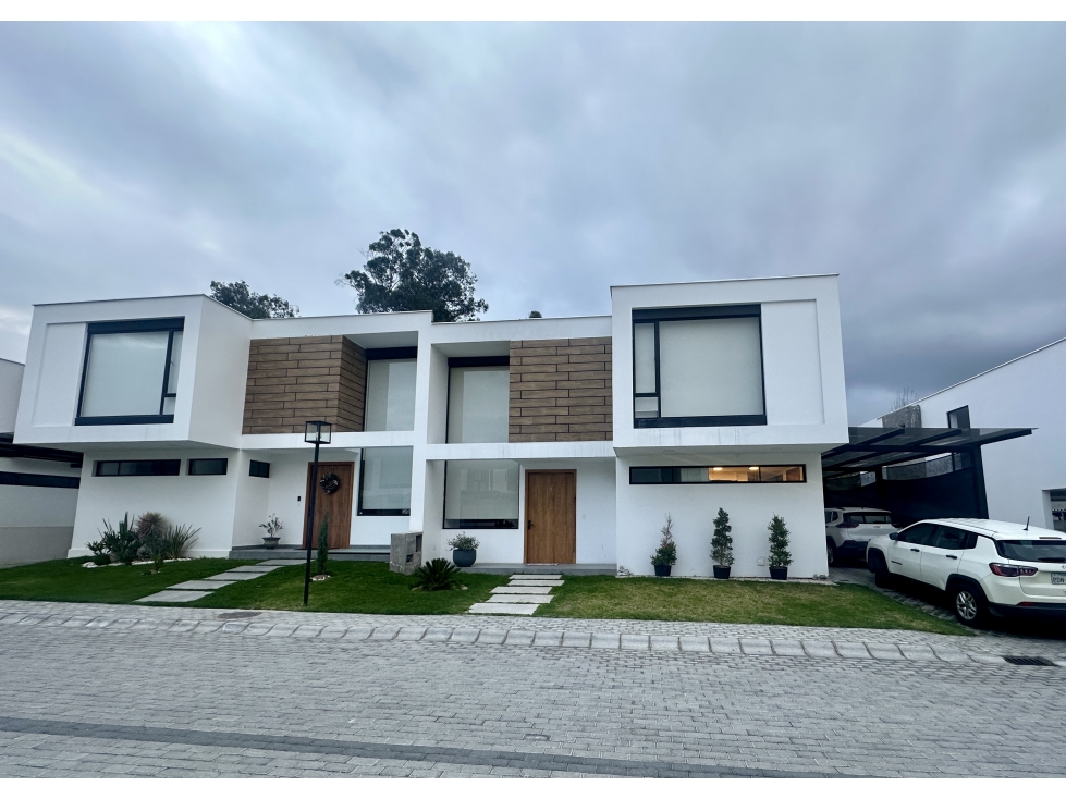 Casa VENTA 3 dormit Tumbaco junto plazaHilacril generador — foto 3