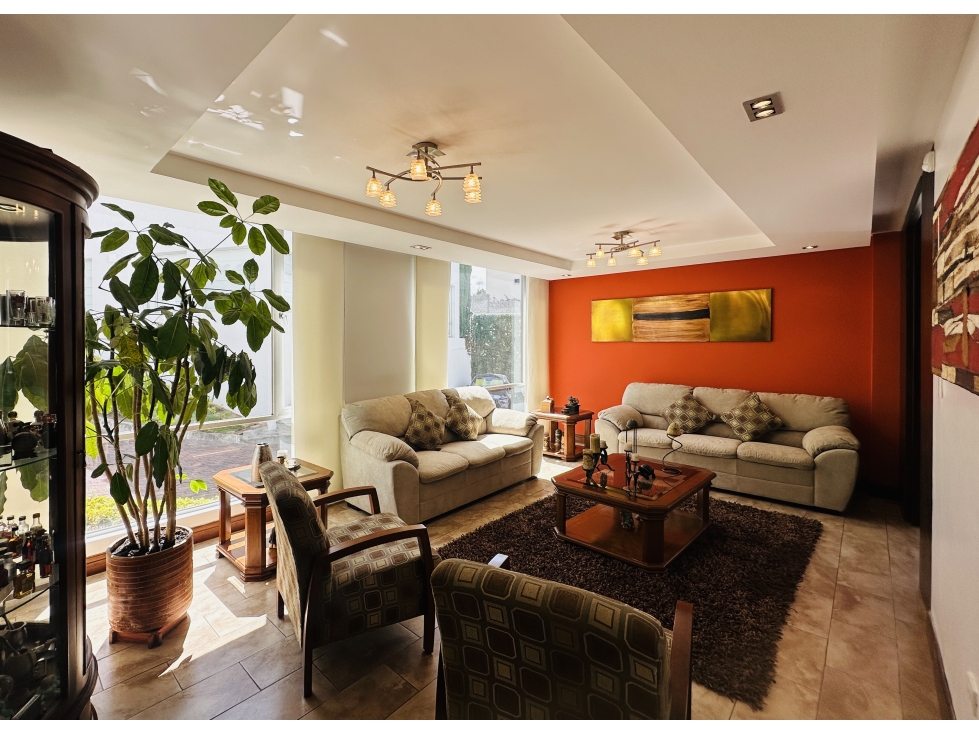Casa 3 dormitorios VENTA en CUMBAYÁ parque central — foto 4