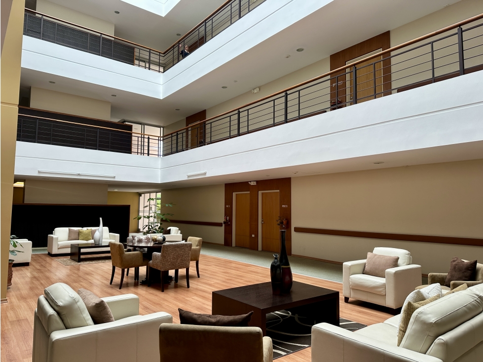 Senior Suite 2 dormitorios 93m2 con balcón CUMBAYÁ - 5