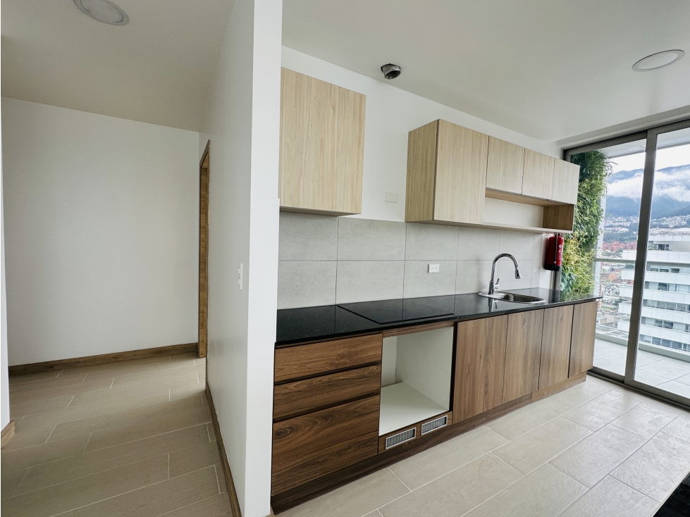 Suite VENTA con balcón corrido y garaje edificio ONE Quito — foto 5