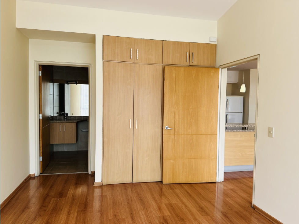 SENIOR SUITE ALQUILER 2 dormitorios Cumbayá - 5