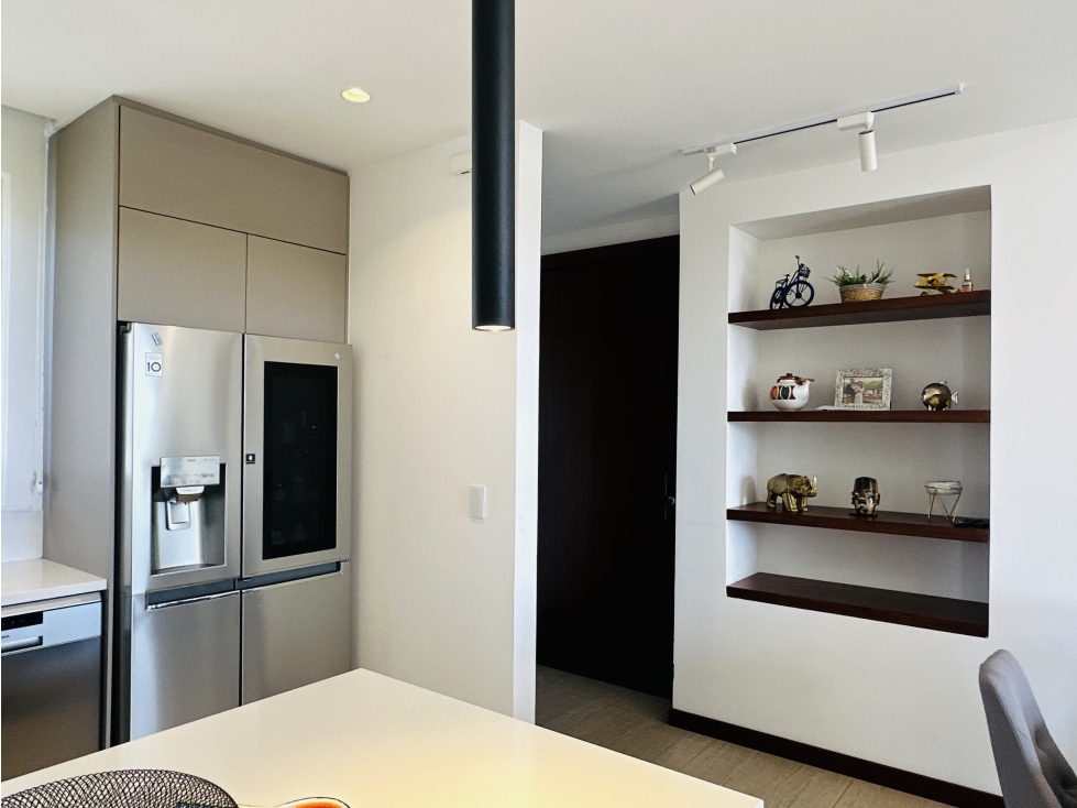 Departamento VENTA 2dormit conbalcón cubierto CUMBAYÁ edifi seguro - 5