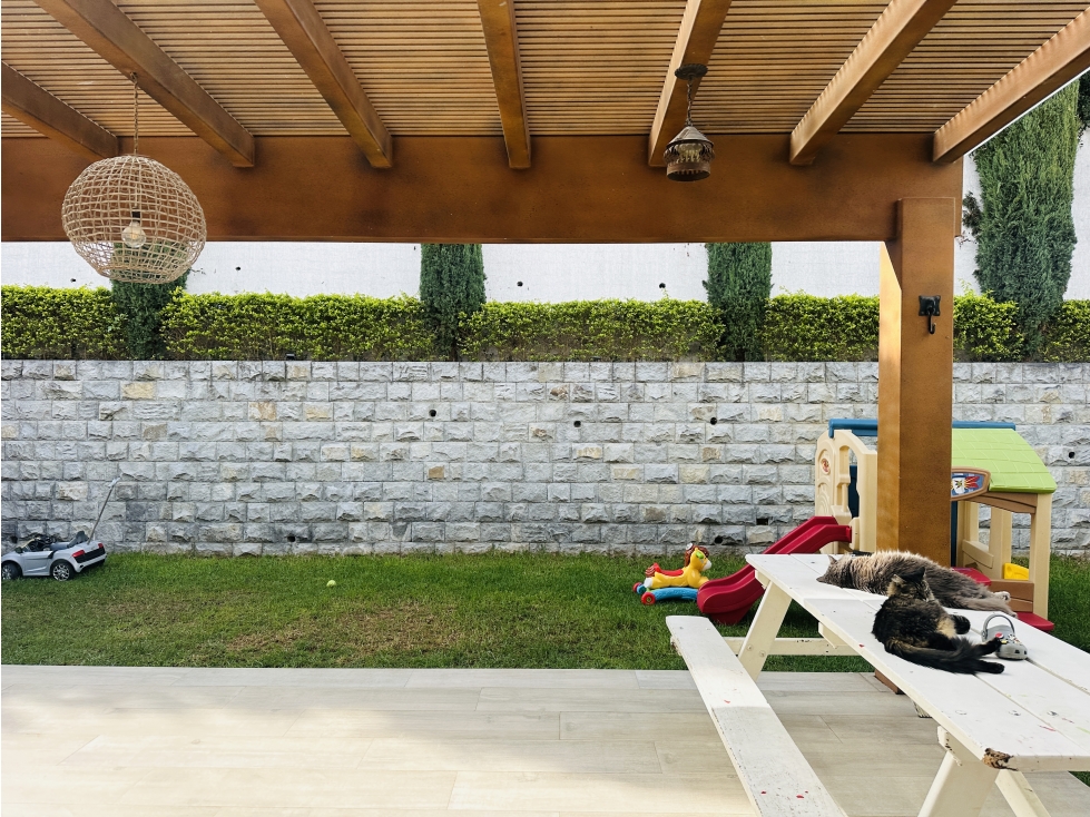 Casa ALQUILER CUMBAYÁ jardín y pérgola 3 dormitorios Parq Algarrobos - 5