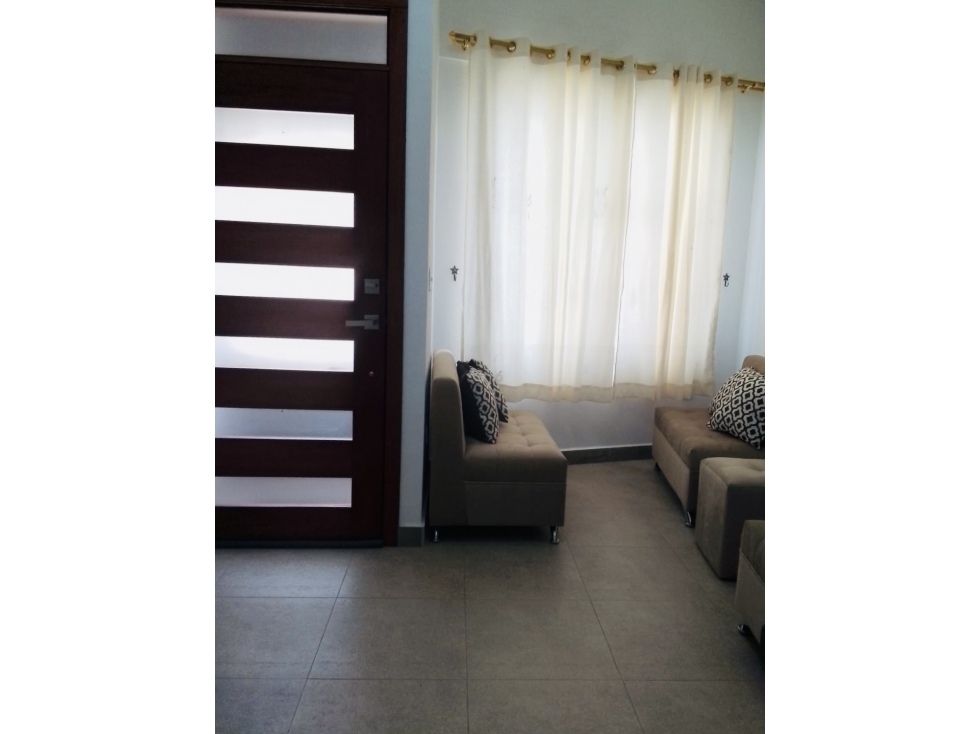 Suite semiamoblada en alquiler en Lumbisí zona rural — foto 5