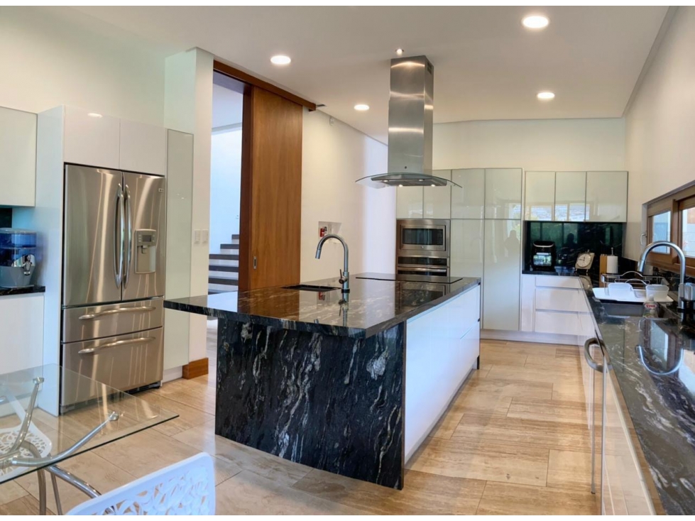 Casa VENTA de LUJO 3 dormitorios CUMBAYÁ — foto 6