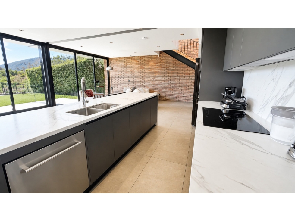 Casa VENTA 3 dormitorios CUMBAYÁ sector Lumbisí — foto 6