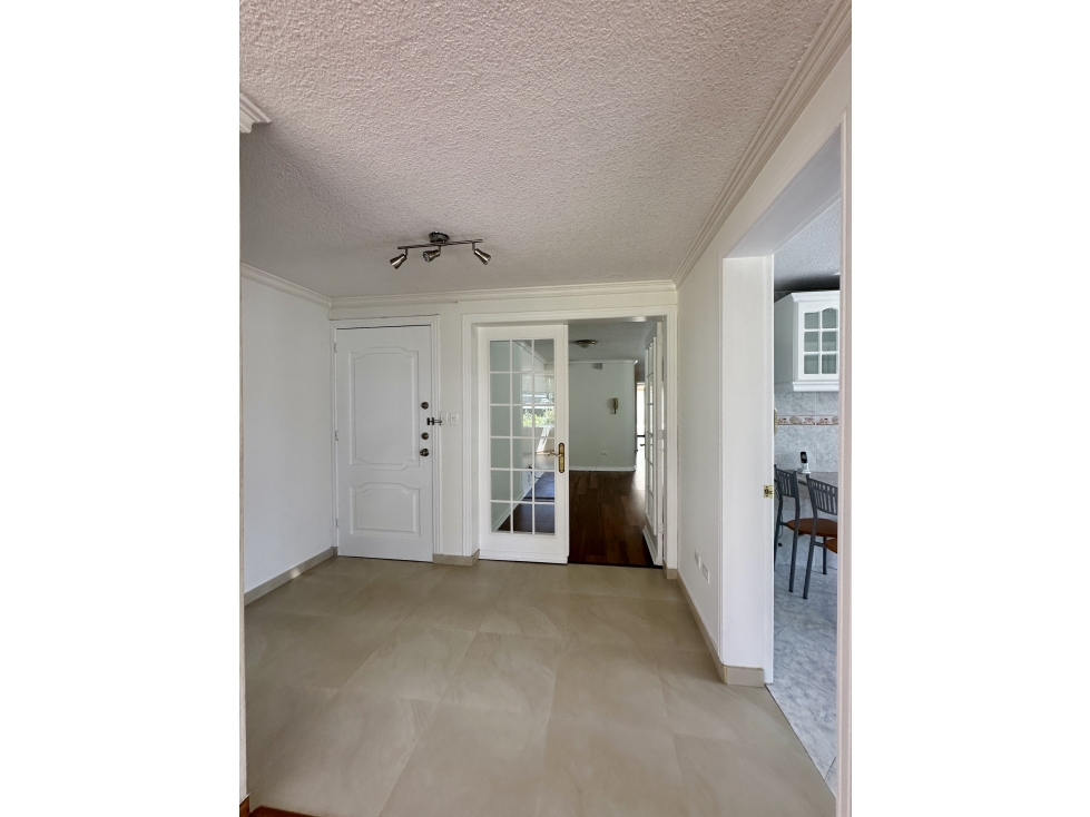 Departamento ALQUILER en Quito sector Monteserrin — foto 4
