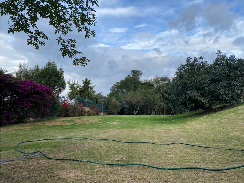 Terreno VENTA Cumbayá dentro de urbanización privada - 3