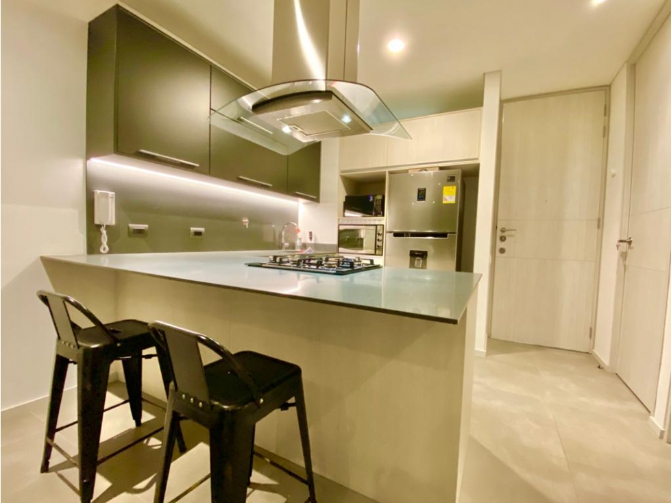 se alquila apartaestudio milla de oro poblado — foto 2