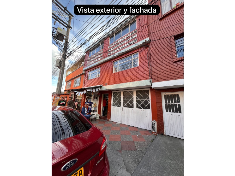 VENDO CASA RENTANDO FONTIBON LA LAGUNA