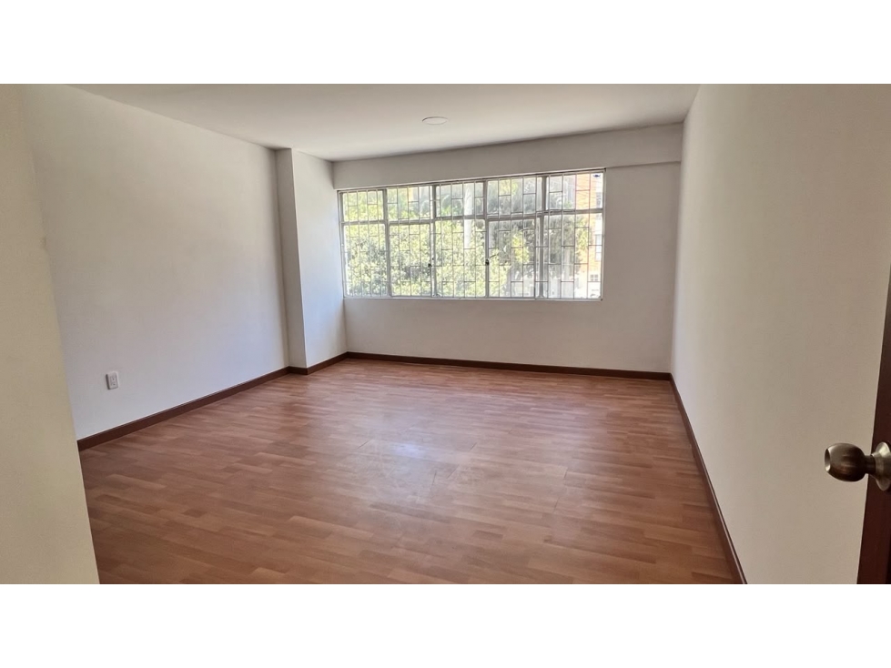VENDO CASA BARRIO SAN LUIS CHAPINERO — foto 3