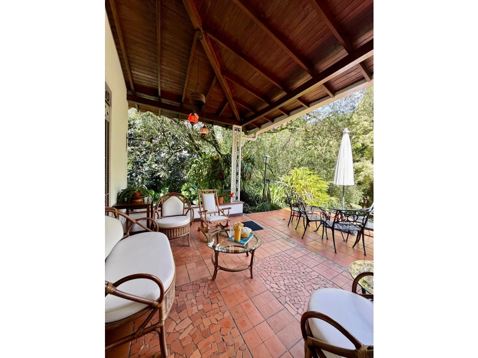 ¡ INCREIBLE, una casa campestre en la ciudad con un inmenso jardÃ­n ! — foto 6