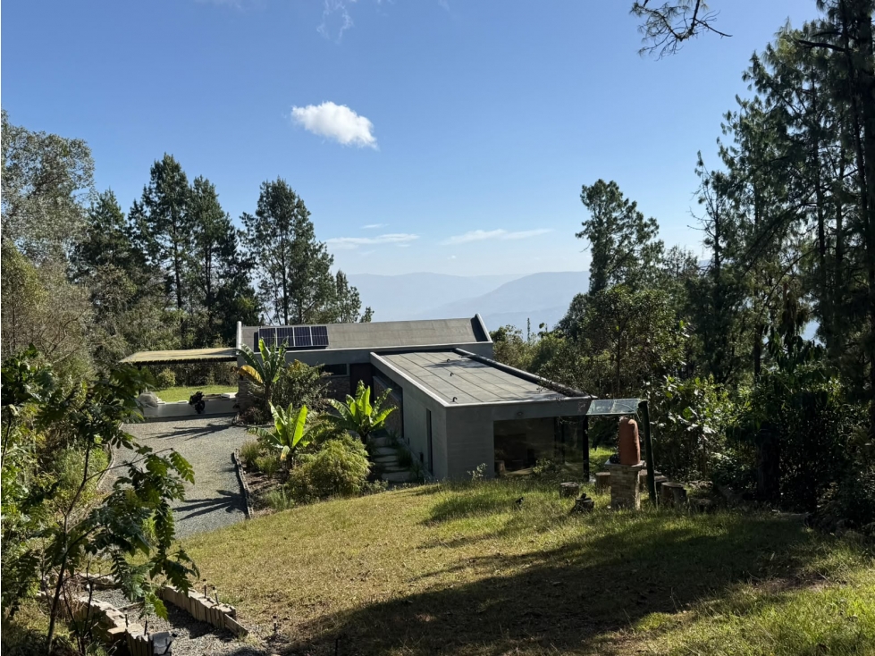 VENTA DE CASA CAMPESTRE MAS LOTE EN ENVIGADO — foto 2