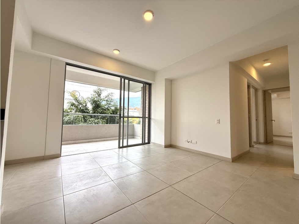 Apartamento en venta en ZONA PLANA de ENVIGADO con excelente ubicación — foto 2