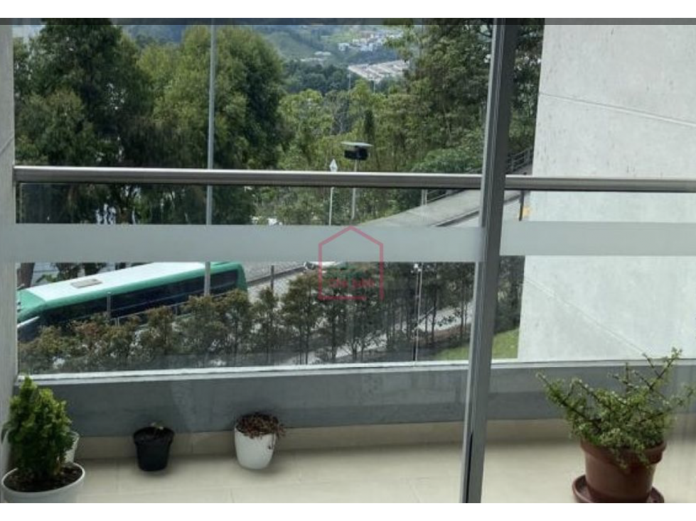 Cute 3 / 2 apartment in El Trebol sector Only $420 milliones — foto 3