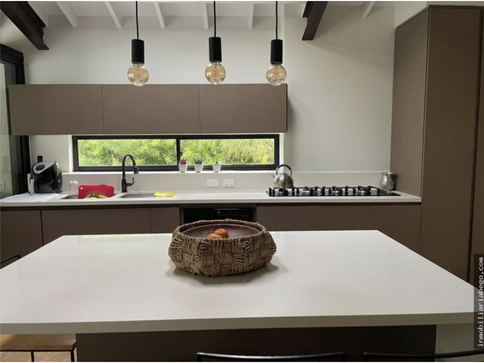 Fab Manizales Alhambra Mansion 495 m2 Asking $3,500 milliones COP — foto 2