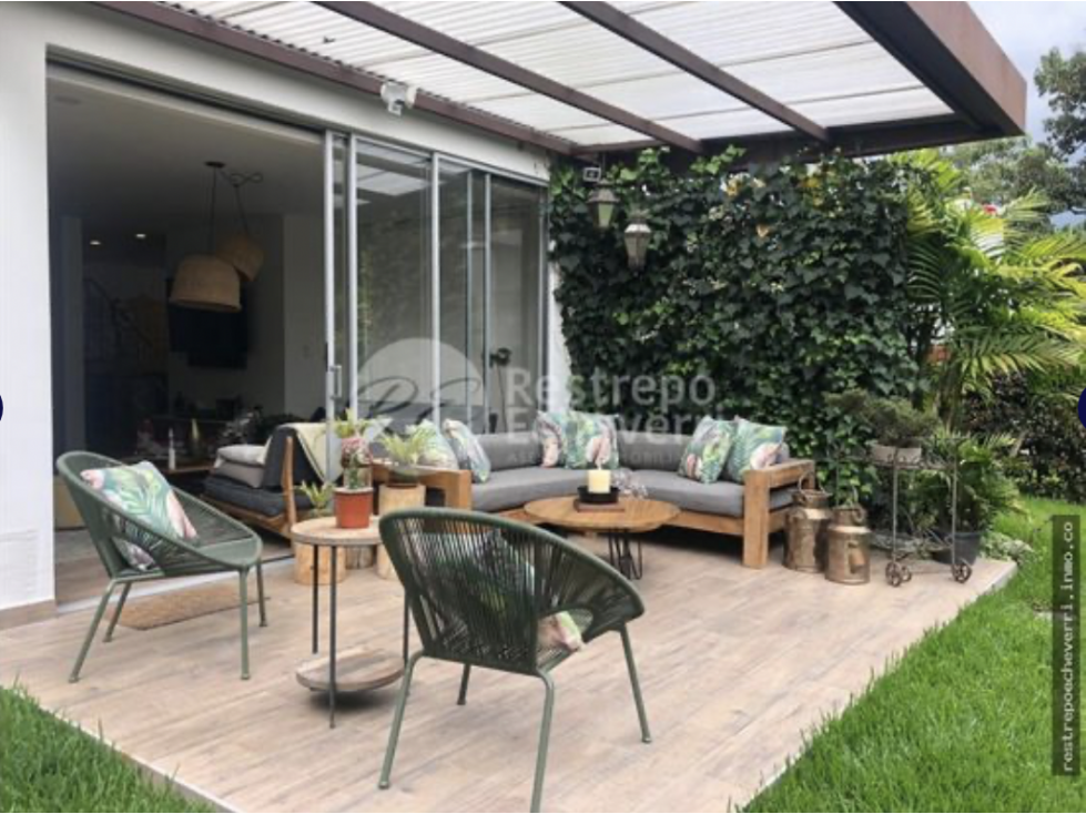 168 m2 Corner Townhouse in Super Location Asking $1,190 milliones