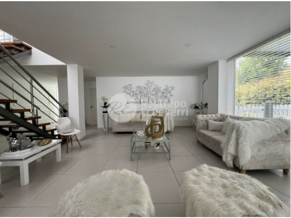 House for sale in a gated community, La Florida, Villamaría