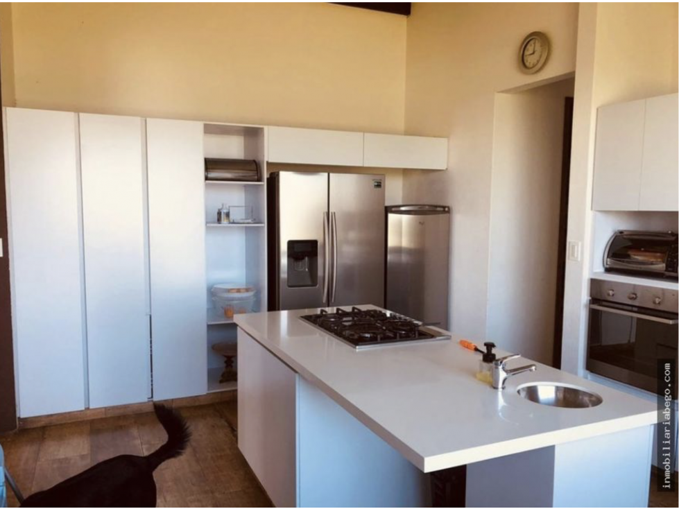 Gorgeous Country House with 10,000 m2 lot Asking $1,780 milliones COP — foto 5