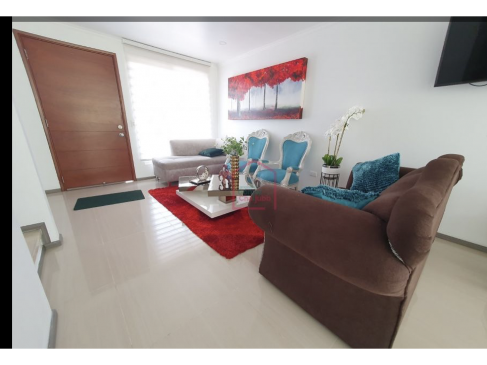 La Florida 3 bed 3 bath Great Family Community $550 milliones — foto 3