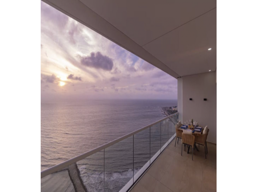 Spectacular luxury beachfront apartment!