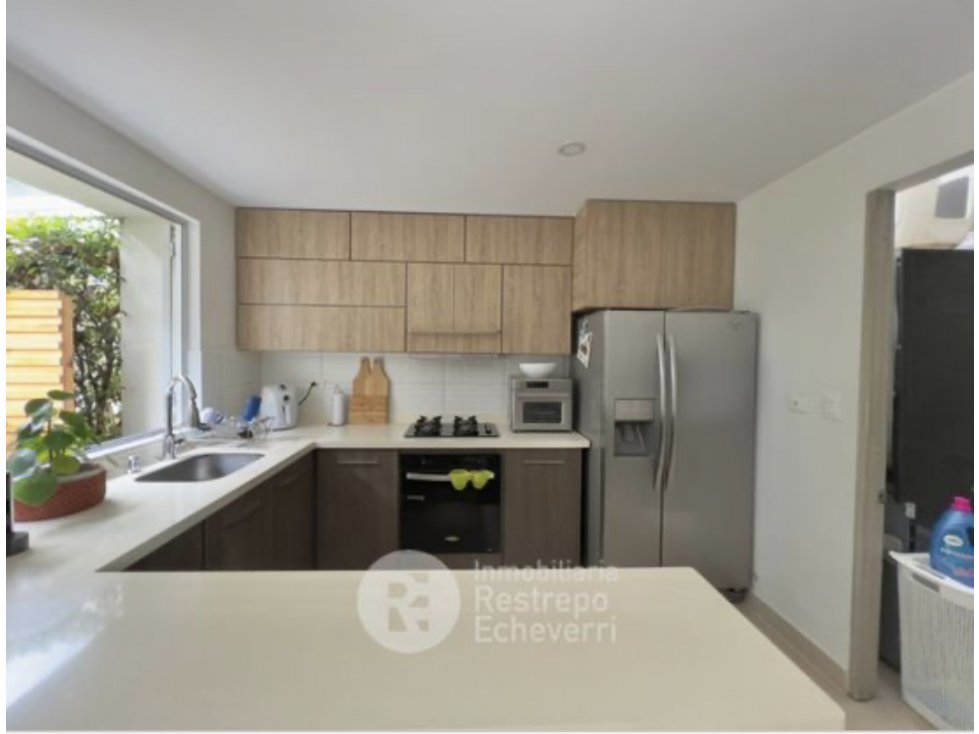 3 bed 3 bath home in La Florida 130 m2 $800 milliones COP — foto 4