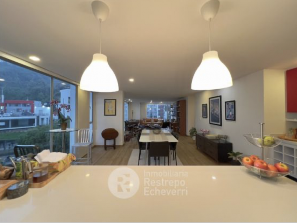 El Trebol apartment 167 m2 high floor Asking $1,190 milliones COP — foto 6