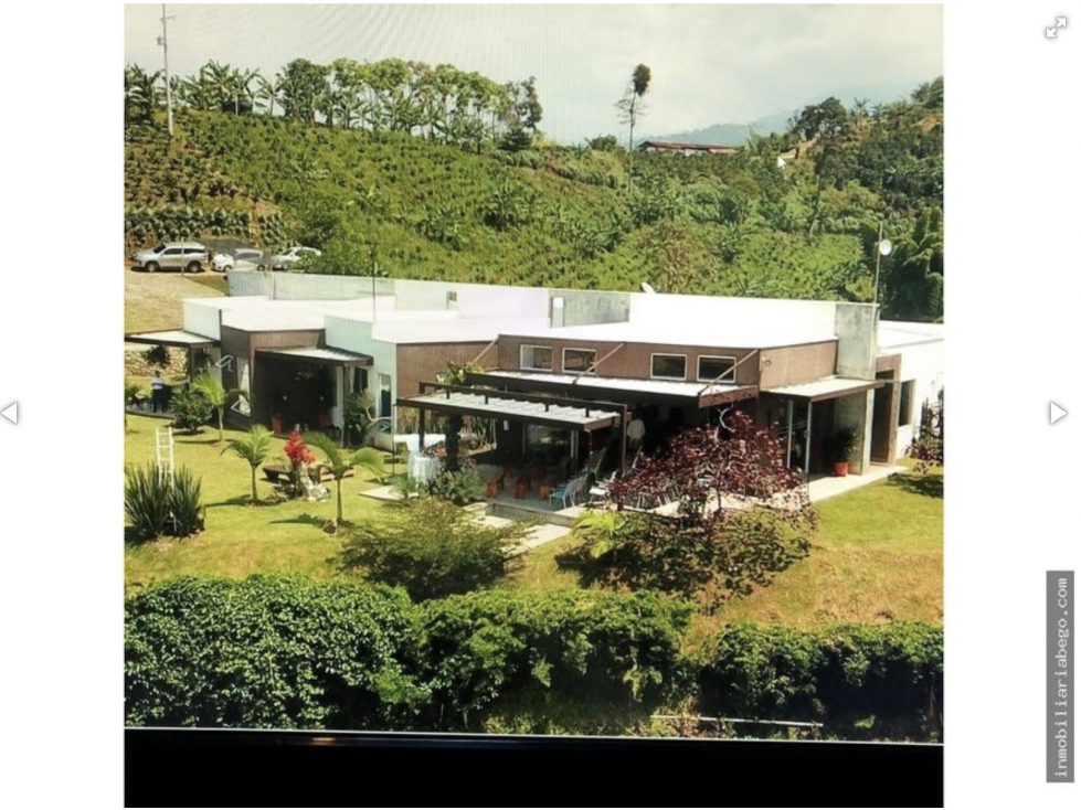 Gorgeous Country House with 10,000 m2 lot Asking $1,780 milliones COP — foto 2