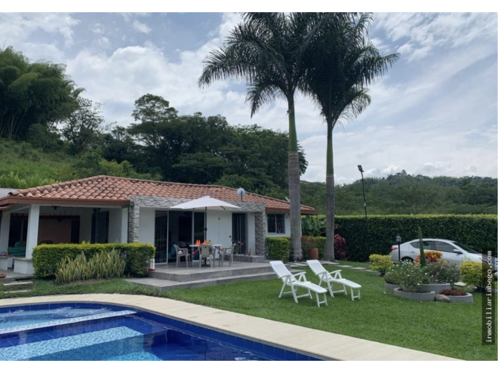 Tres Puertas (Santagueda ) Country Home Only $850 milliones COP