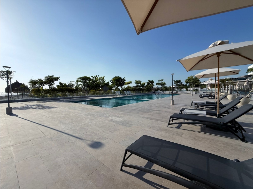 Venta apartaestudio de lujo frente al mar sector aeropuerto — foto 3