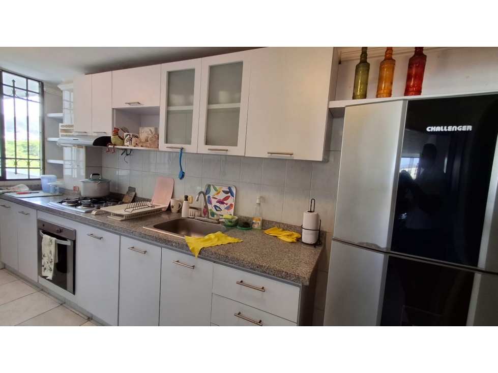 Oportunidad en Bavaria Inmueble en venta con ubicación privilegiada — foto 2