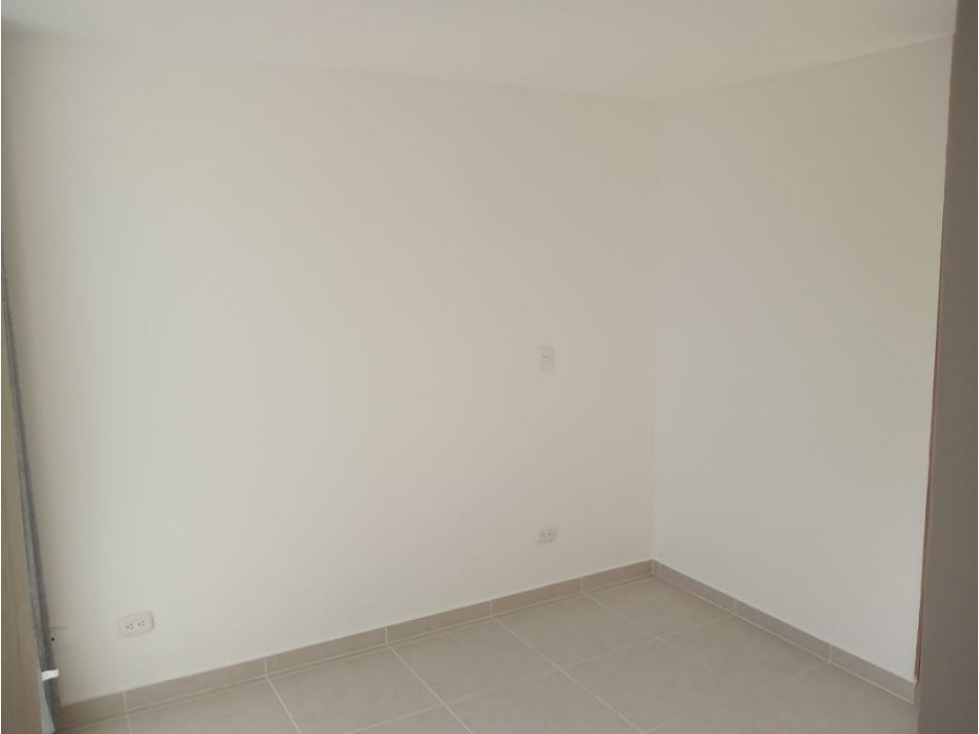 Arriendo Hermoso Apartamento en La Pola Ibagué. — foto 6