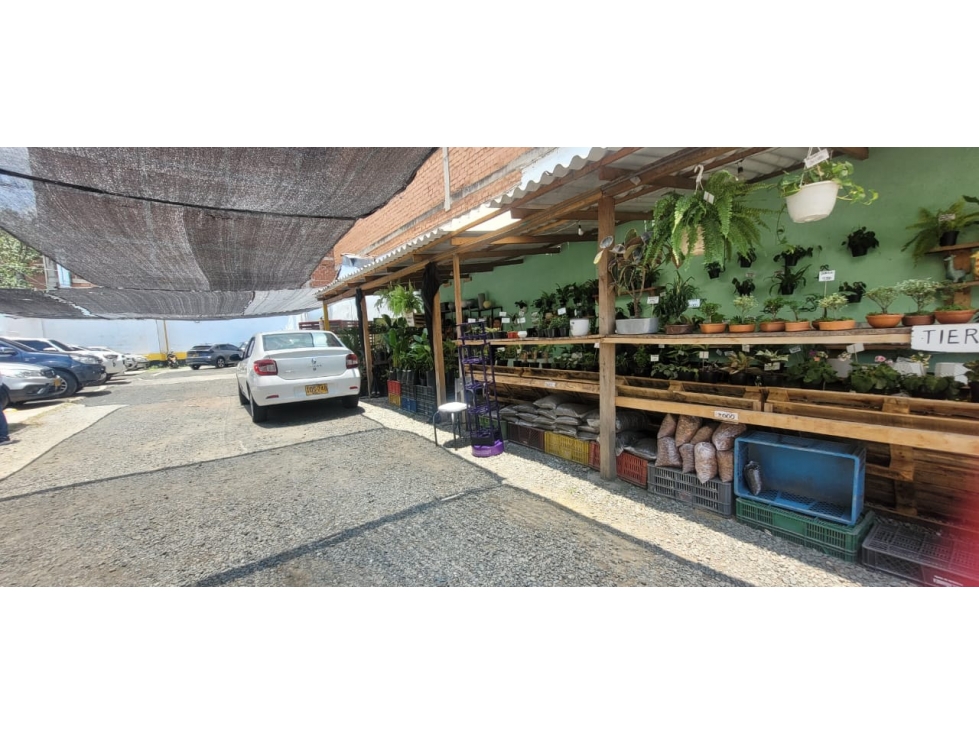Lote Estratégico para Desarrollo Comercial Parque de Envigado