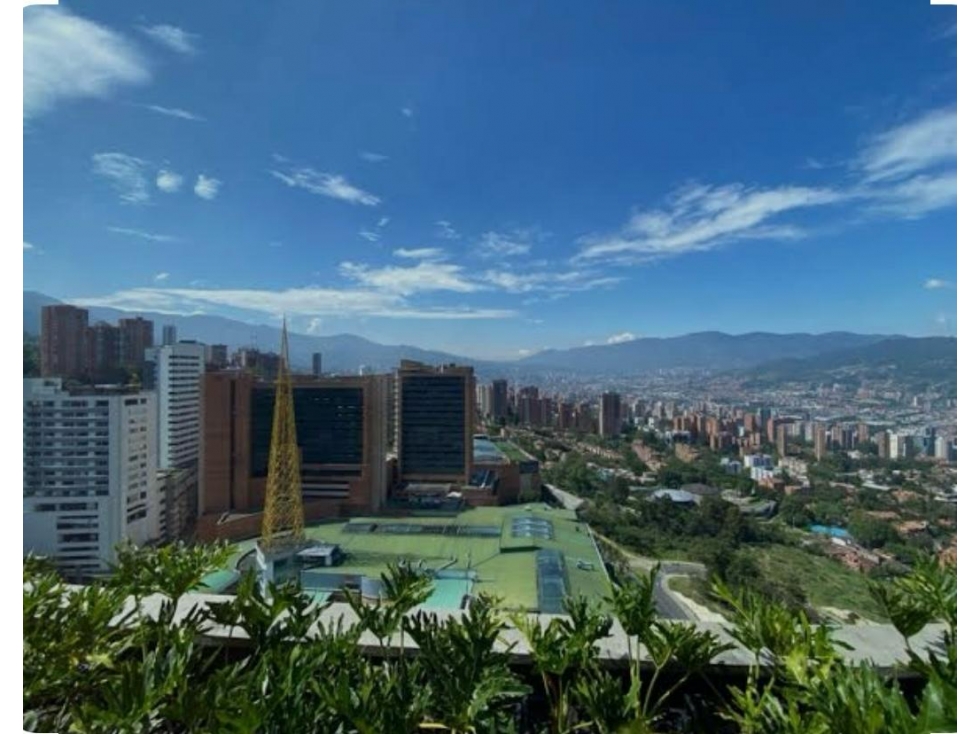 Lote Estratégico en El Poblado | Uso Comercial y Residencial