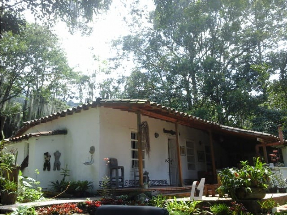 Casa Finca con Lote Aprovechable | San Lucas, El Poblado — foto 2