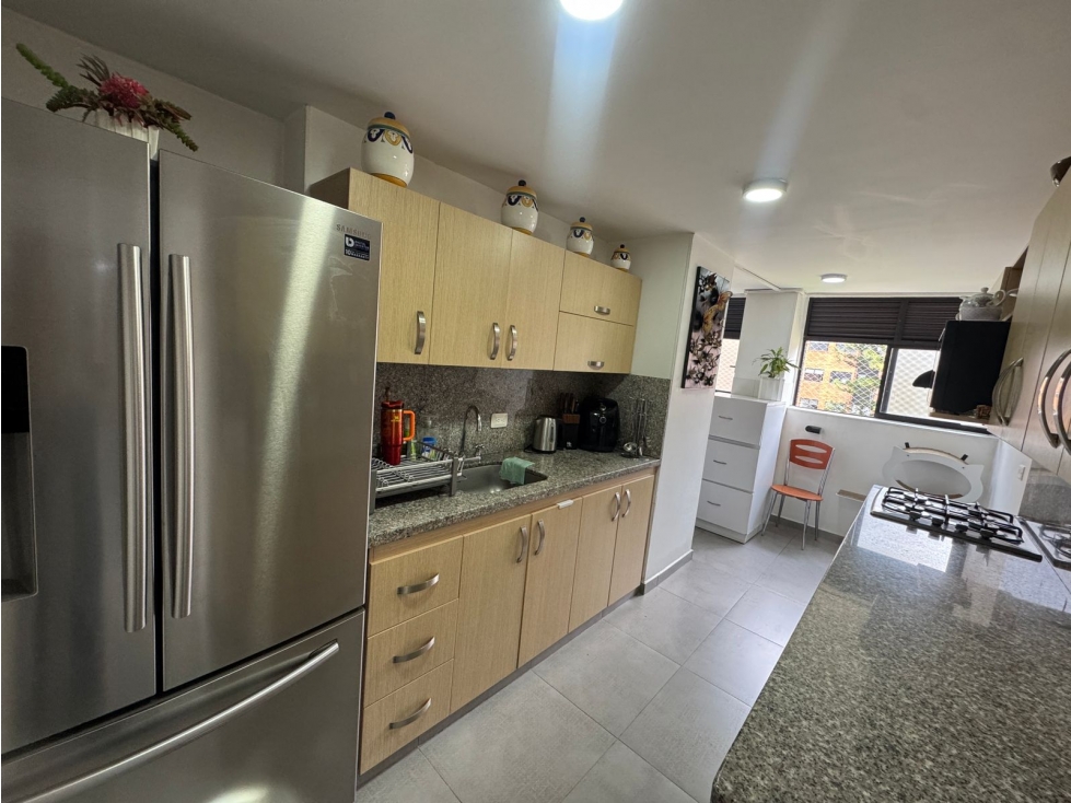 VENDO APARTAMENTO EN POBLADO SECTOR VIZCAYA — foto 5