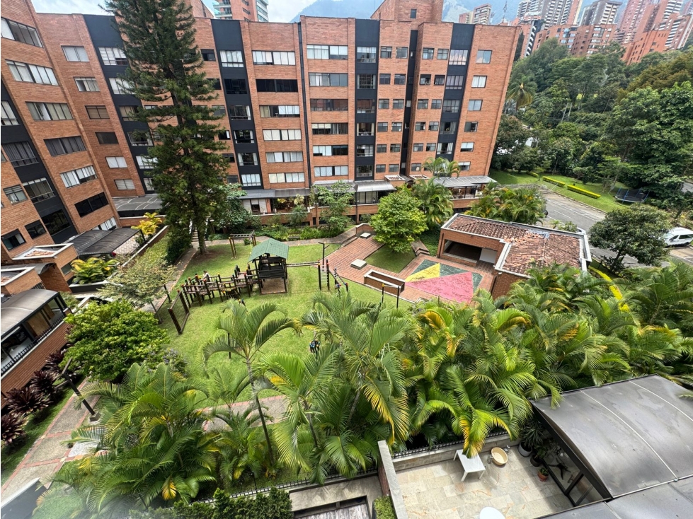 VENDO APARTAMENTO EN POBLADO SECTOR VIZCAYA — foto 3