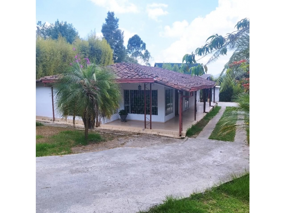 Casa Campestre en Venta Alto de la Virgen, Guarne Antioquia