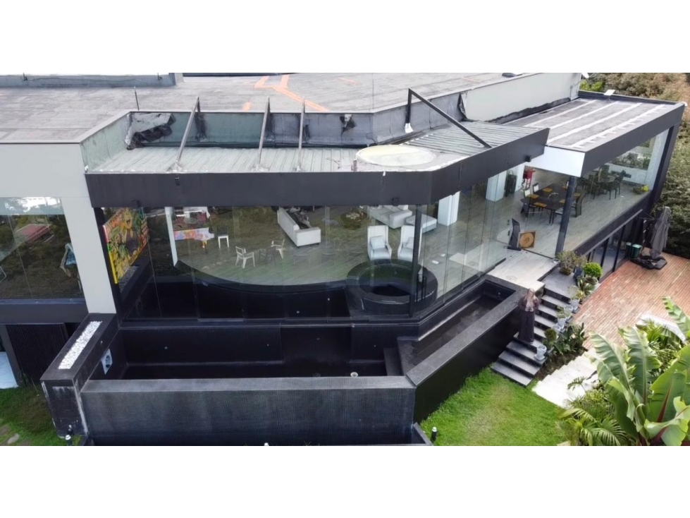 Casa Campestre en Venta Palmas Poblado #12