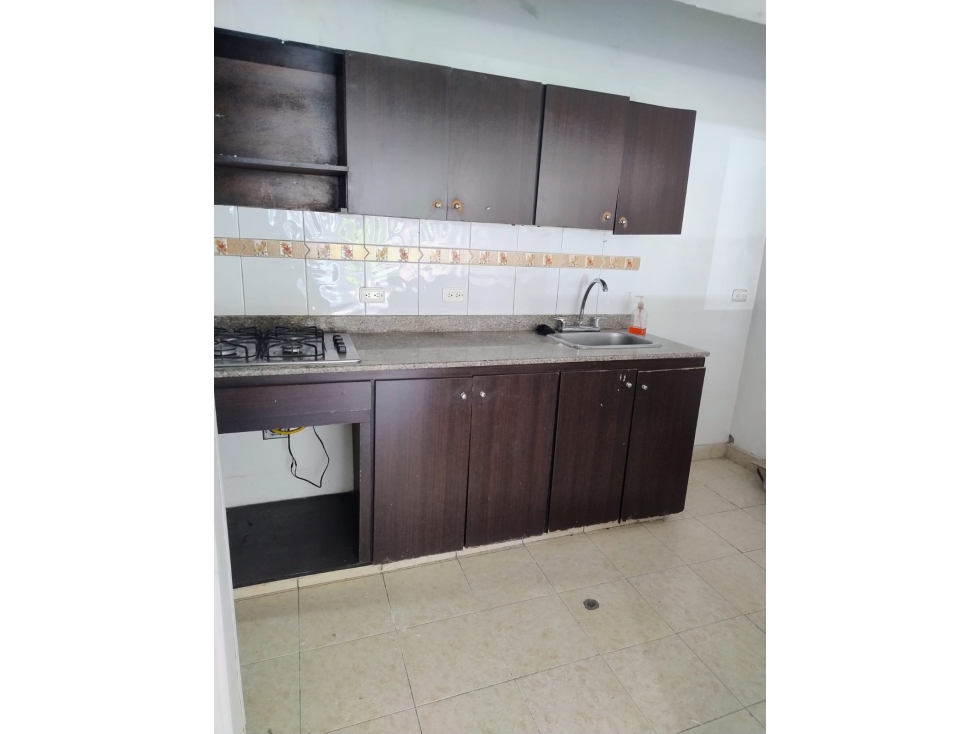 Inversión con Potencial | Casa para Remodelar Envigado — foto 3