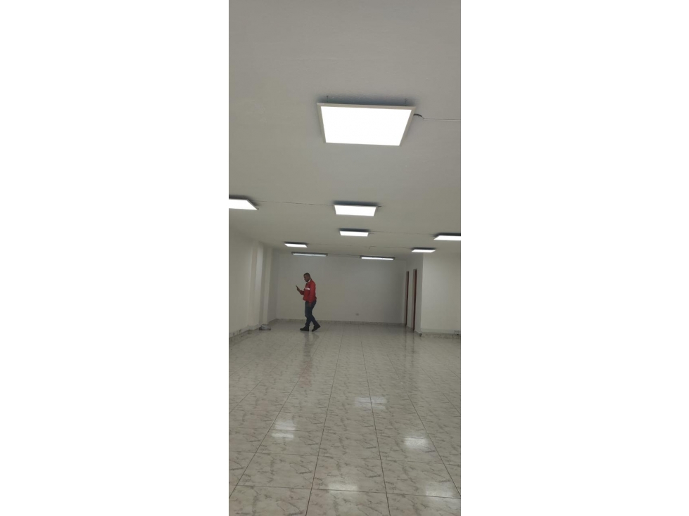 Local Comercial de Alta Rentabilidad en San Juan, Medellín — foto 4