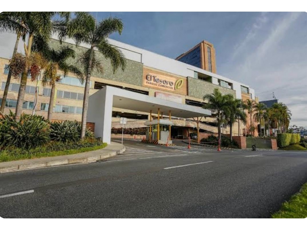 Lote Estratégico en El Poblado | Uso Comercial y Residencial — foto 3