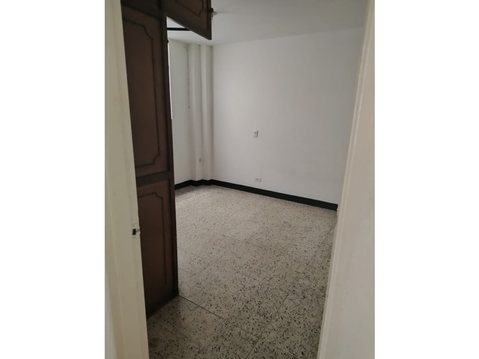 Apartamento para Remodelar | Primavera, Envigado — foto 5