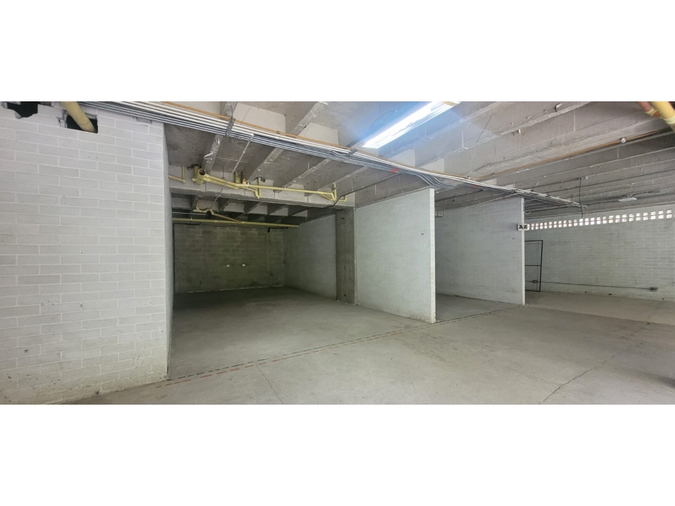 Local Comercial en Venta en Envigado | Cerca al D1 y Sendero Ecológico — foto 2
