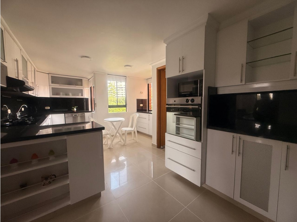 Penthouse Dúplex Esquinero en Venta | El Poblado Club Campestre — foto 2